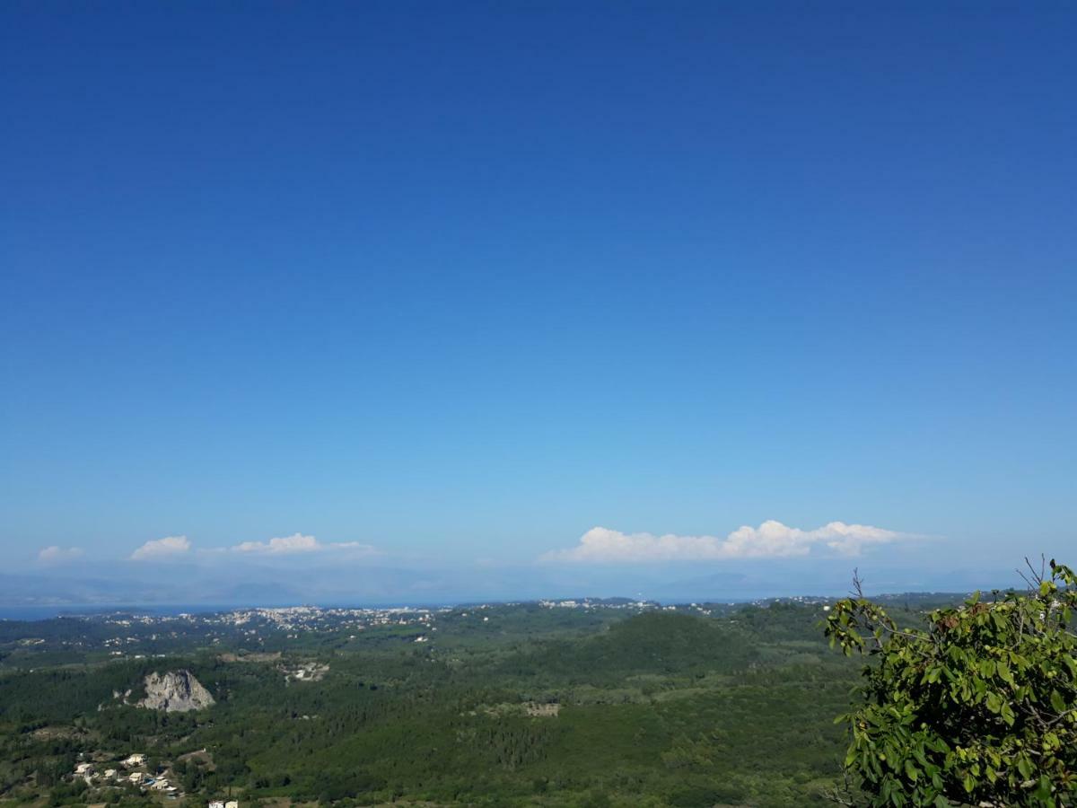 佩雷卡斯Kontis Apts公寓 外观 照片
